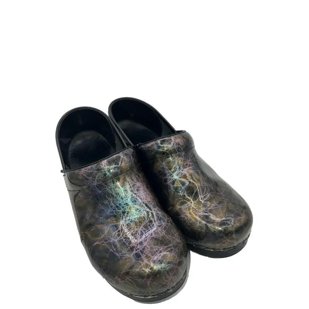 Dansko Women Professional Iridescent Printed Black Leather Clogs Size 39 US 8 - Picture 2 of 9